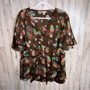 CATO Womens Top Size 22/24W  Short Sleeves V-Neck Brown Paisley Floral
